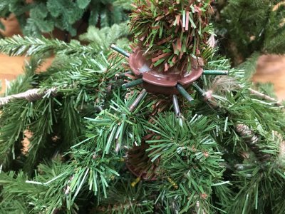 Шарнирное соединение елки