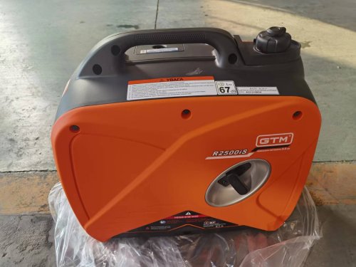 Инверторный генератор 2.3 кВт GTM R2500IS