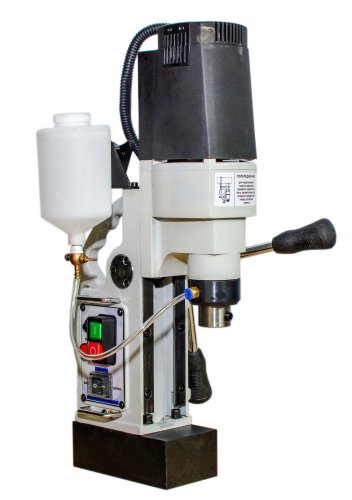 Сверлильный станок с магнитным основанием FDB Maschinen Drilling MBD 23