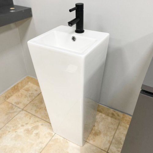 Умывальник (раковина) VBI SAVONA WHITE напольный