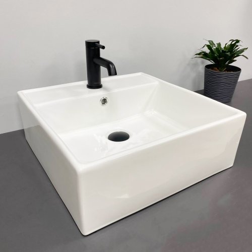 Умывальник (раковина) VBI TERAMO WHITE накладной подвесной