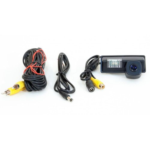 Камера заднего вида Globex CM1042 CCD