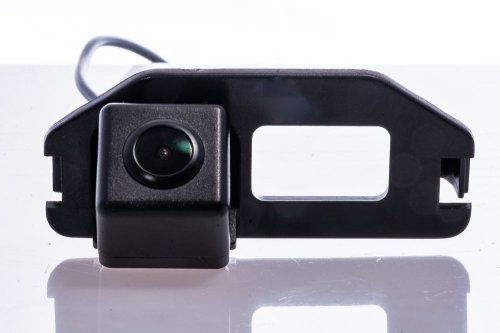 Камера заднего вида Fighter CS-CCD+FM-34 (Toyota)