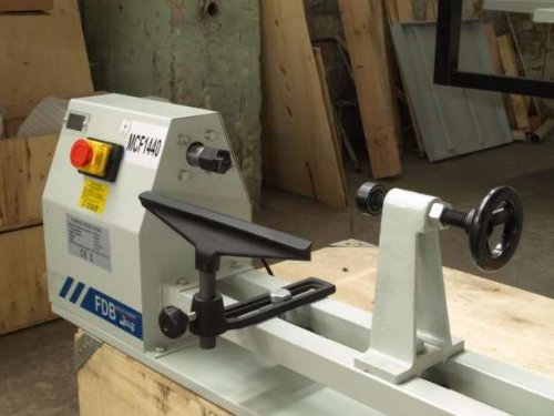 Токарный станок FDB Maschinen MCF 1440