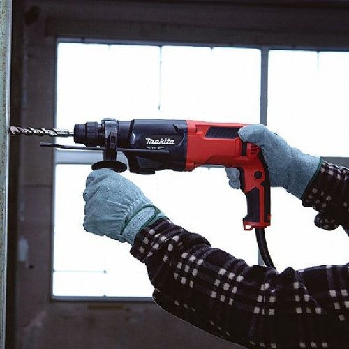 Перфоратор Makita M8700