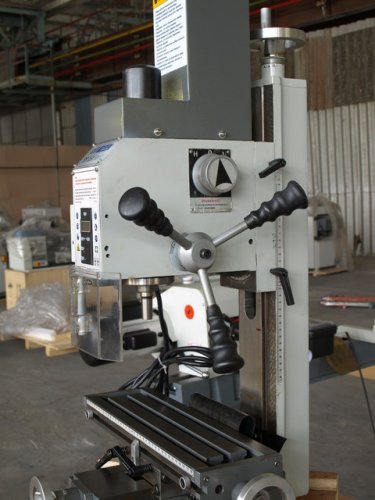 Фрезерный станок по металлу FDB Maschinen BF16Х Vario 826980