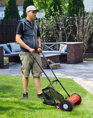 Газонокосилка ручная Einhell GC-HM 30