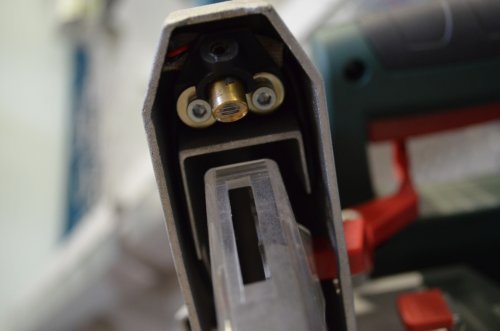 Торцовочная пила Metabo KGS 305 M