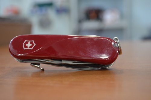 Складной нож Victorinox EVOLUTION Vx23903.SE