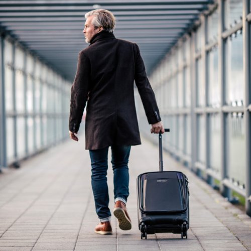 Чемодан Epic Phantom SL Fastback (S) Phantom Black