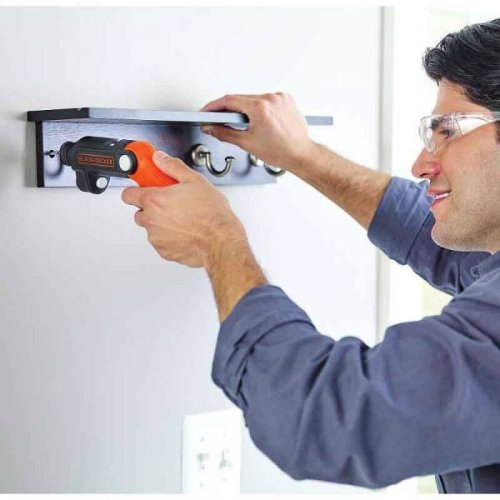 Аккумуляторная отвертка Black&Decker BDCSFL20C