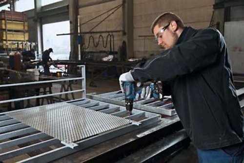 Шуруповерт ударний акумуляторний Bosch GSB 18-2-LI Plus (06019E7120)