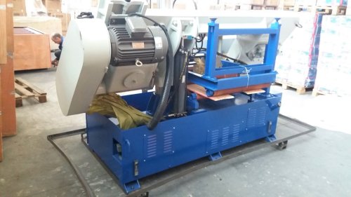 Ленточная пила по металлу FDB Maschinen SGA400G