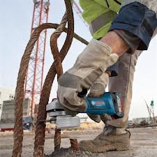 Аккумуляторная болгарка Bosch GWS 18 V-LI (L-boxx)