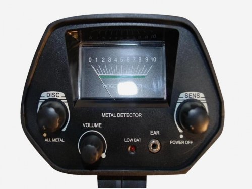 Металлоискатель грунтовый TREKER GC-1016A