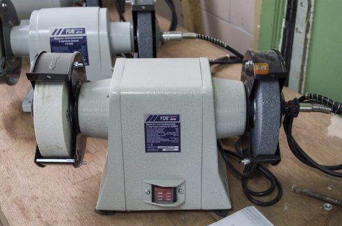 Точильный станок FDB Maschinen LT-450FS