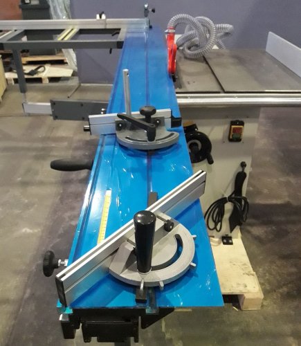 Форматно-розкрійний верстат FDB Maschinen FR6080A