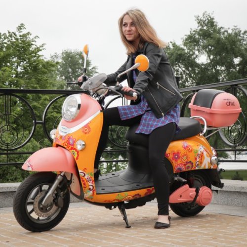 Електроскутер Maxxter Chic Yellow