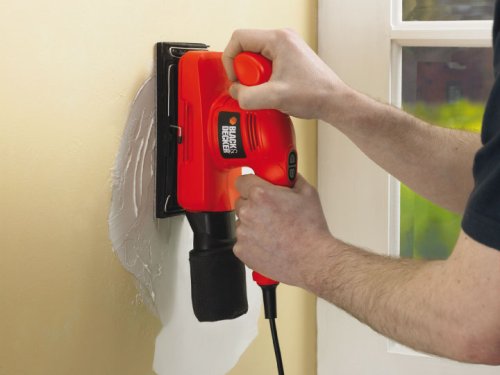 Вібраційна шліфмашина Black & Decker KA310