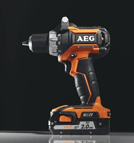 Дрель шуруповерт аккумуляторная AEG BS18CBLLI-202C