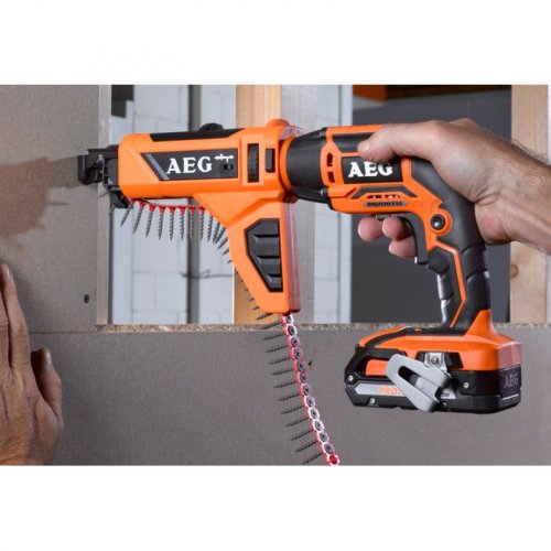 Аккумуляторный шуруповерт для гипсокартона AEG BTS18BL-0