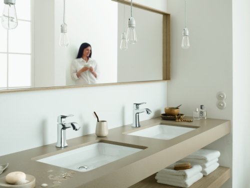 Смеситель для умывальника Hansgrohe Metris Classic 31075000