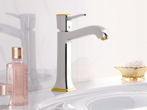 Змішувач для умивальника Hansgrohe Metropol Classic 31303090