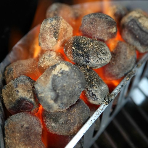 Угольные брикеты Weber 4кг 17590