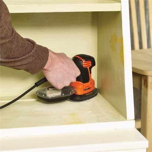 Вибрационная шлифмашина Black&Decker KA2500K