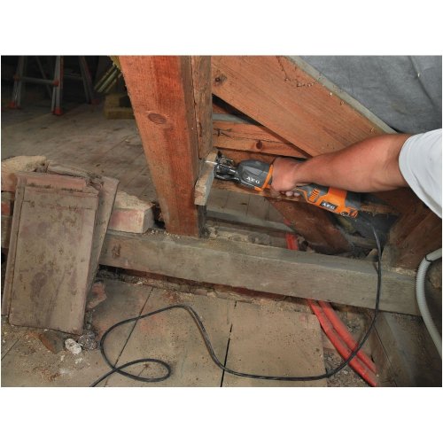 Сабельная пила AEG US400XE