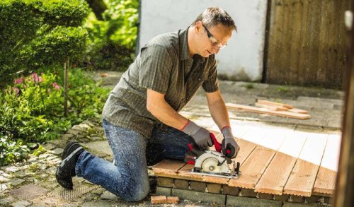 Аккумуляторная дисковая пила Einhell TE-CS 18/165 Li-Solo