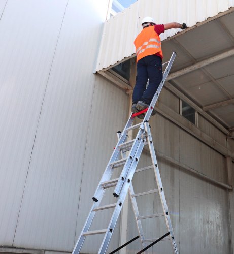 Универсальная лестница Virastar Triomax Pro 3x9 ступеней (TS185)