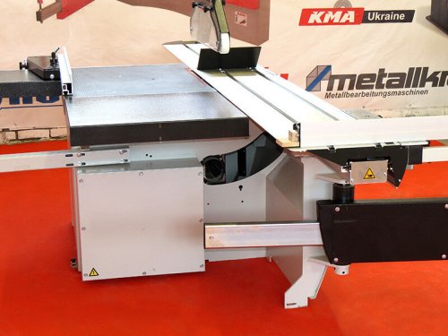 Форматно-раскроечный станок Robland Z 400M