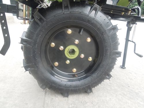 Мотокультиватор Forte 1050G LUX Зеленый (колеса 10", 7,0лс)