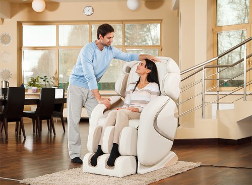 Массажное кресло Casada Hilton2 (бежевое)