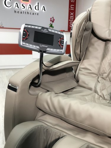 Массажное кресло Casada Hilton III Platinum