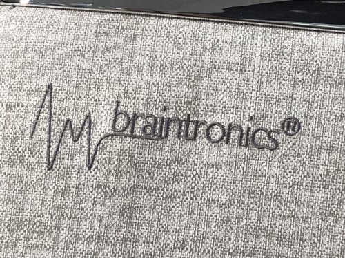 Массажное кресло Casada Hilton III Platinum