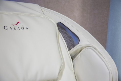 Массажное кресло Casada AlphaSonic II (Премиально белое)