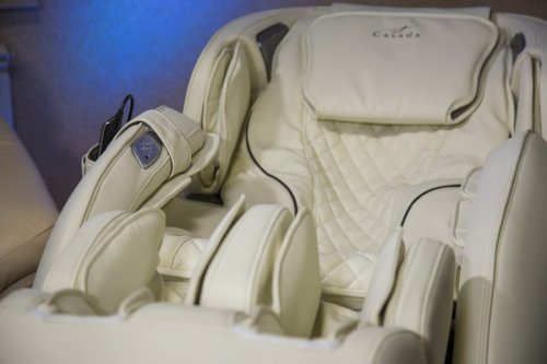 Массажное кресло Casada AlphaSonic II (Премиально белое)