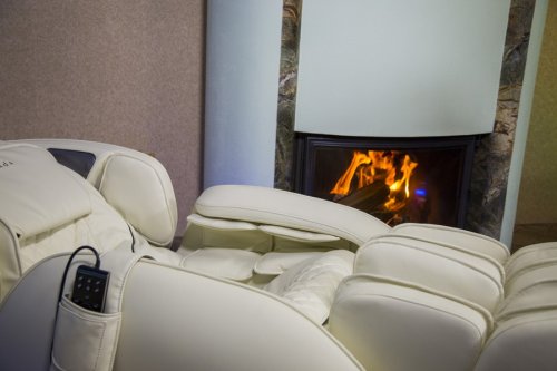 Массажное кресло Casada AlphaSonic II (Премиально белое)