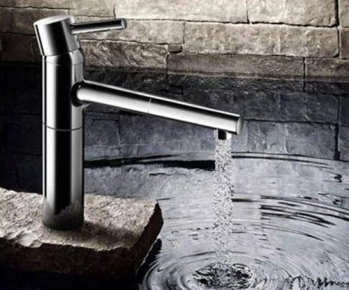 Смеситель для кухни Grohe Essence 32107000