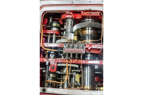 Токарно-винторезный станок JET GH-2680 ZH DRO