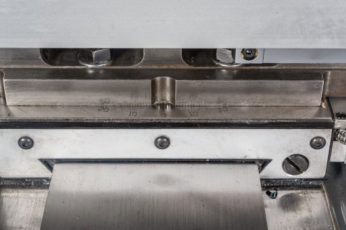 Токарно-винторезный станок JET GH-2680 ZH DRO