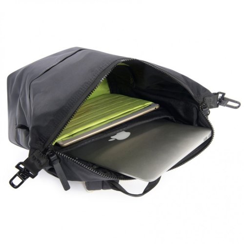 Рюкзак Tucano Modo Small Backpack MBP 15" черный BMDOK-BK