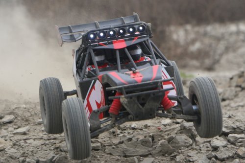 Радиоуправляемая модель Багги песчаная 1:8 Team Magic SETH ARTR (красный)