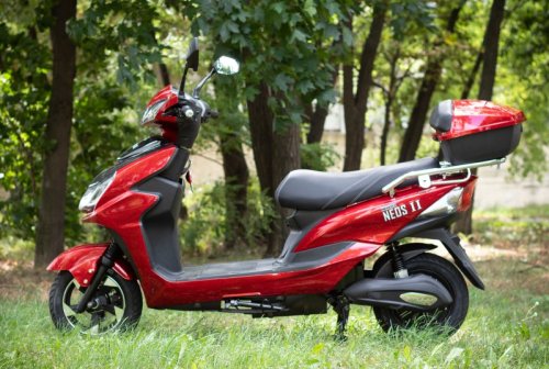 Электроскутер Maxxter NEOS II Red