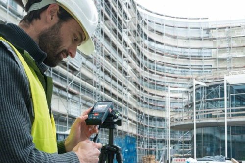 Лазерный дальномер Bosch GLM 120 C 0601072F00