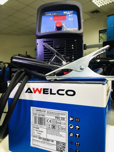 Сварочный инвертор Awelco PRO 250