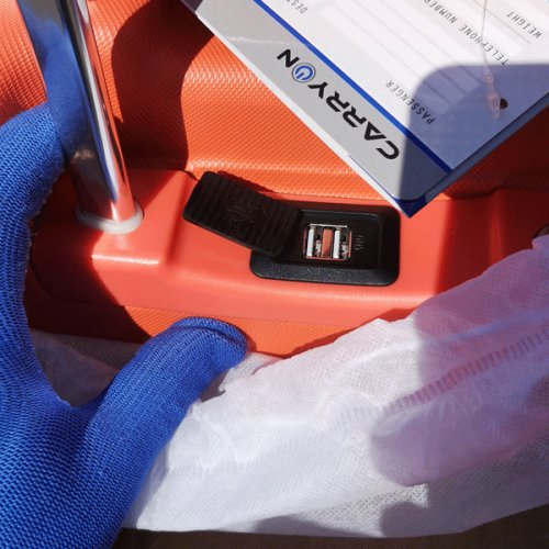 Чемодан CarryOn Wave (S) Red