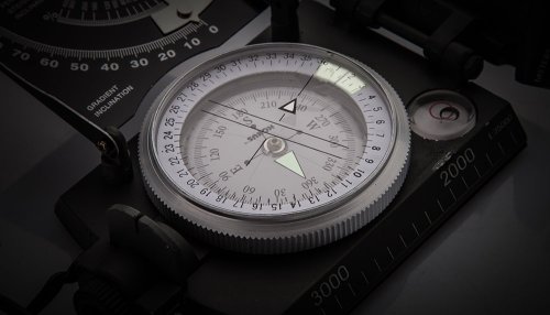 Компас KONUS Konustar-10